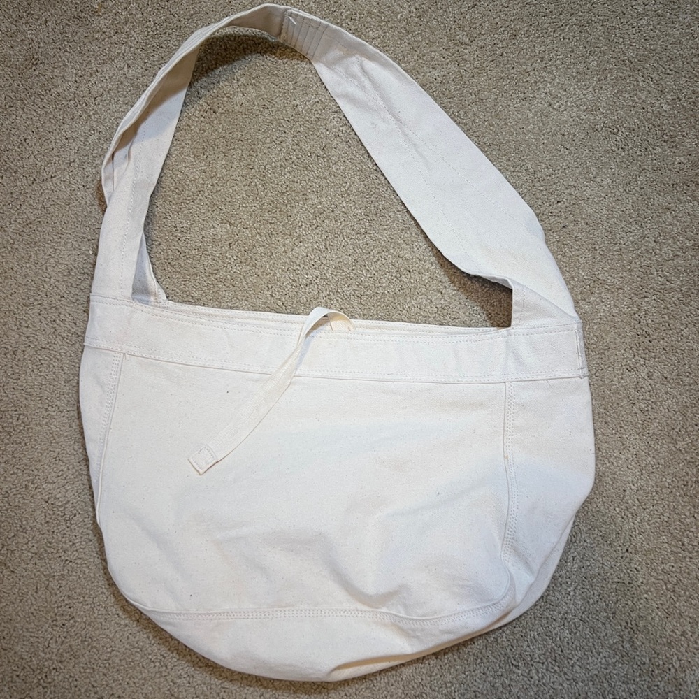 NWT Urban Outfitters White Canvas Shoulder Bag
